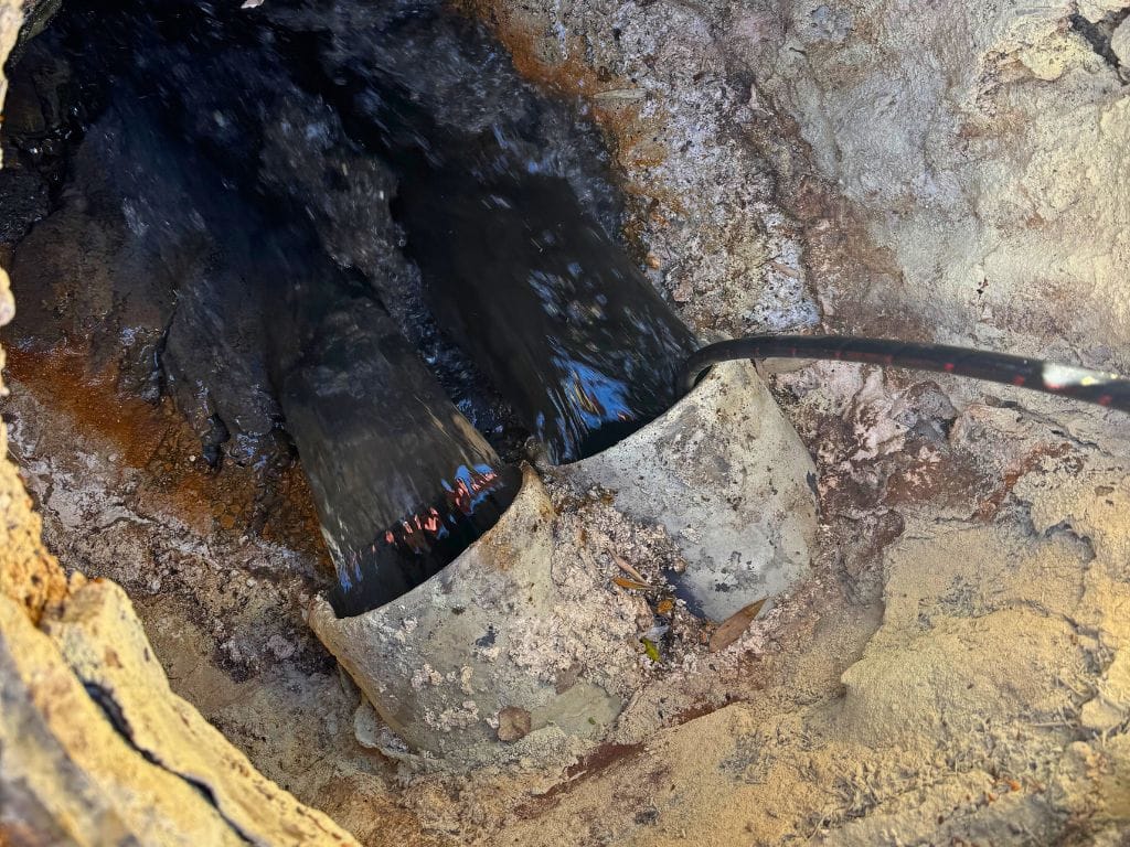 Recherches de Fuites Recherches de Fuites